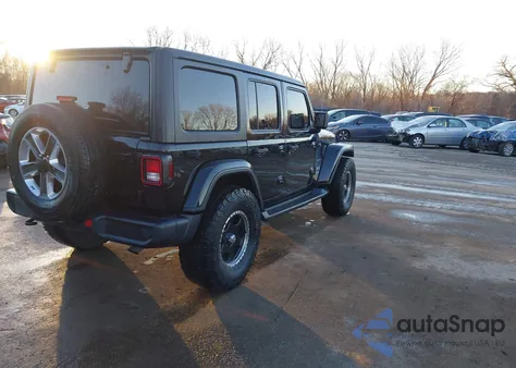 2020 Jeep Wrangler Unlimited Sahara z USA, uszkodzony, nr VIN 1C4HJXEN1LW221377